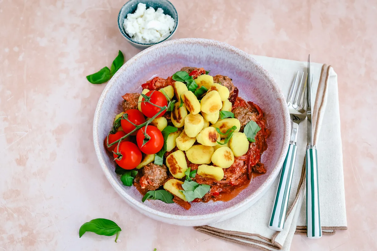Baked Gnocchi with Meatballs in Tomato Sauce