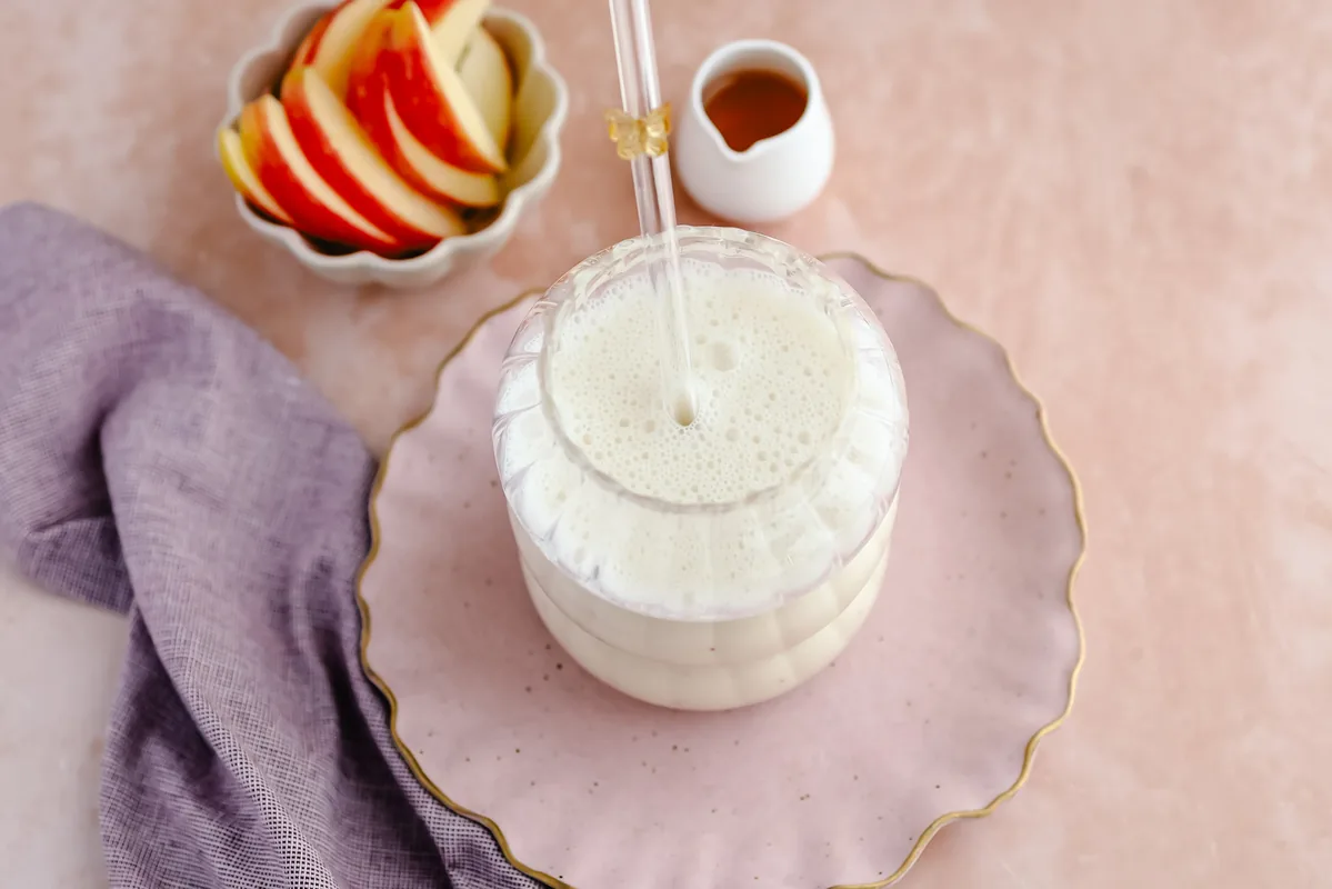 Banana & Apple Smoothie