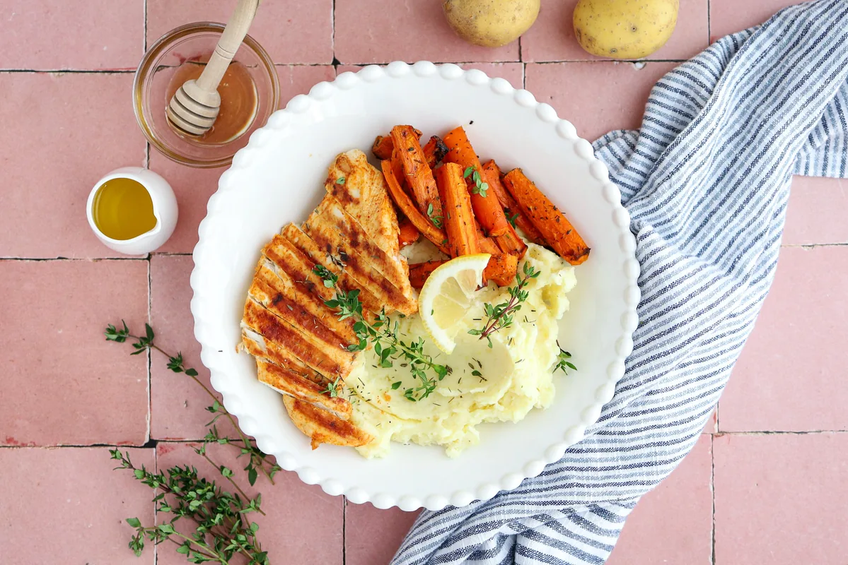 Chicken with Roasted Honey Carrots & Potatoes