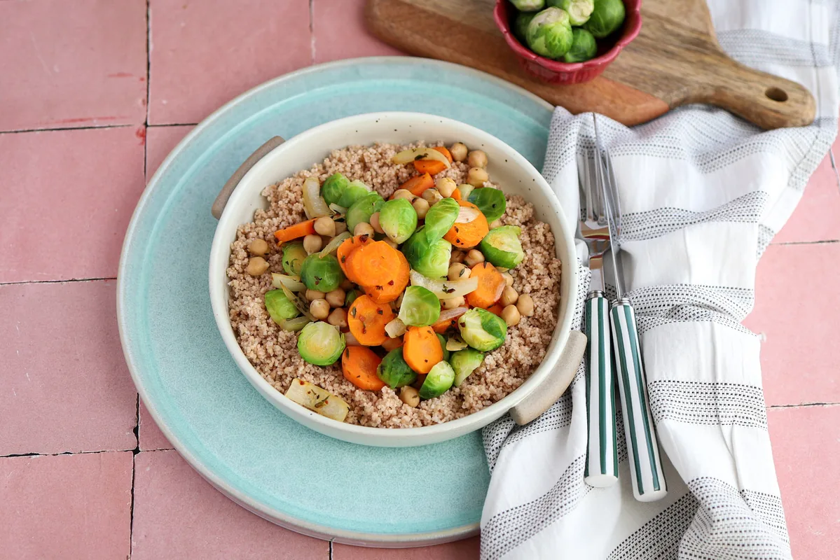 Chickpea vegetable stew with couscous