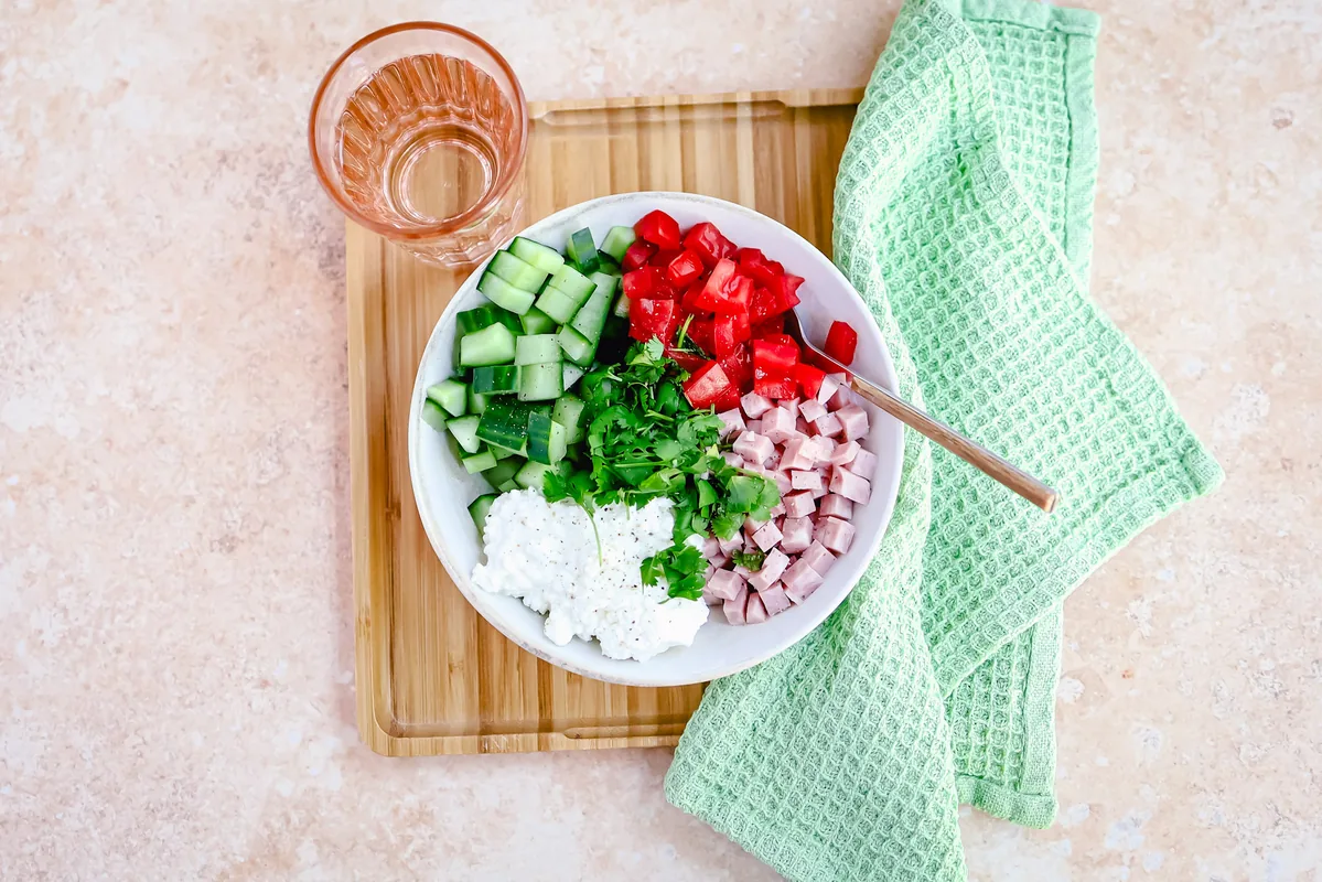 Cottage Cheese Breakfast Bowl with Tomato & Ham
