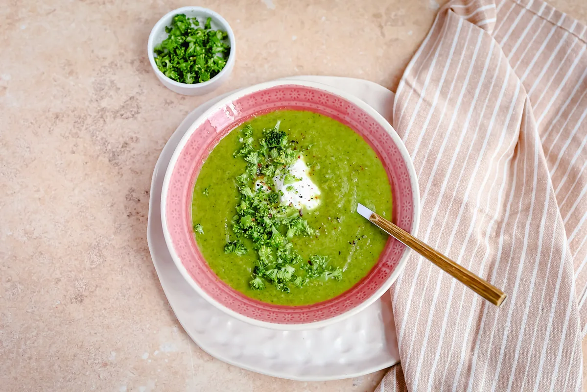 Curry & Coconut Soup with Broccoli