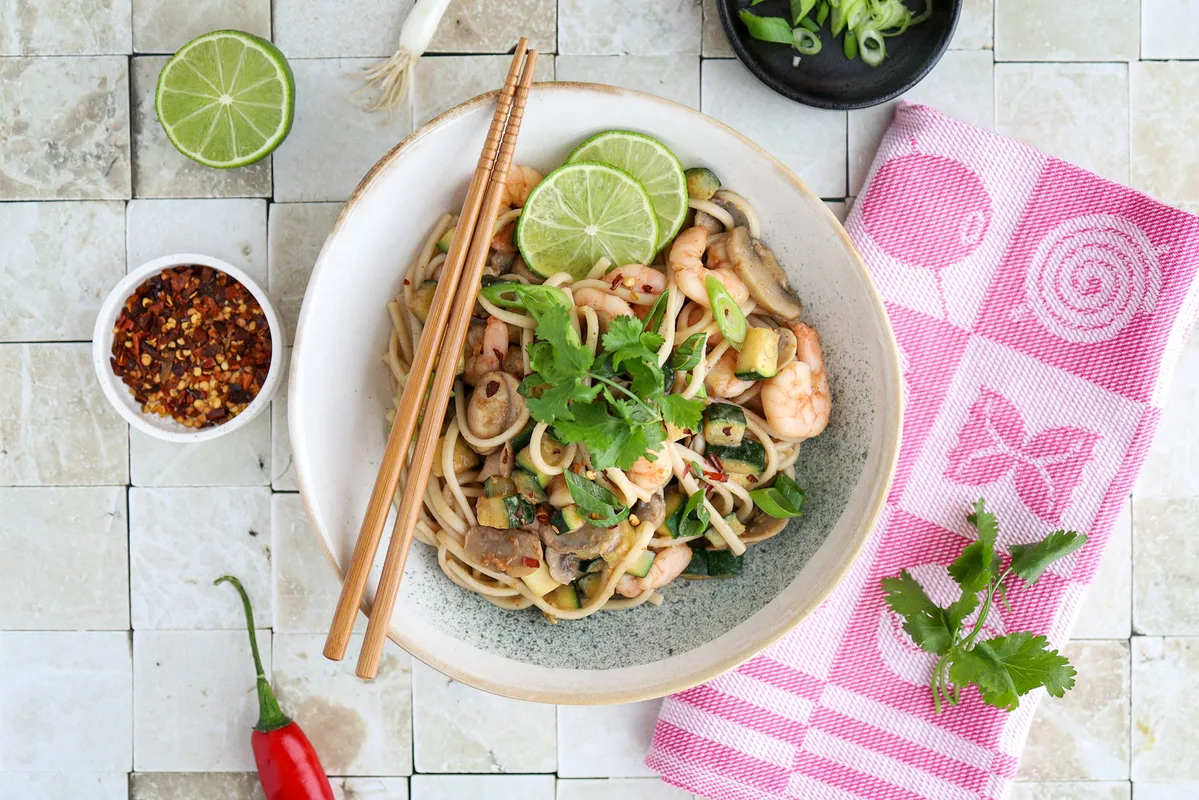 Dan Dan Noodles with Shrimp
