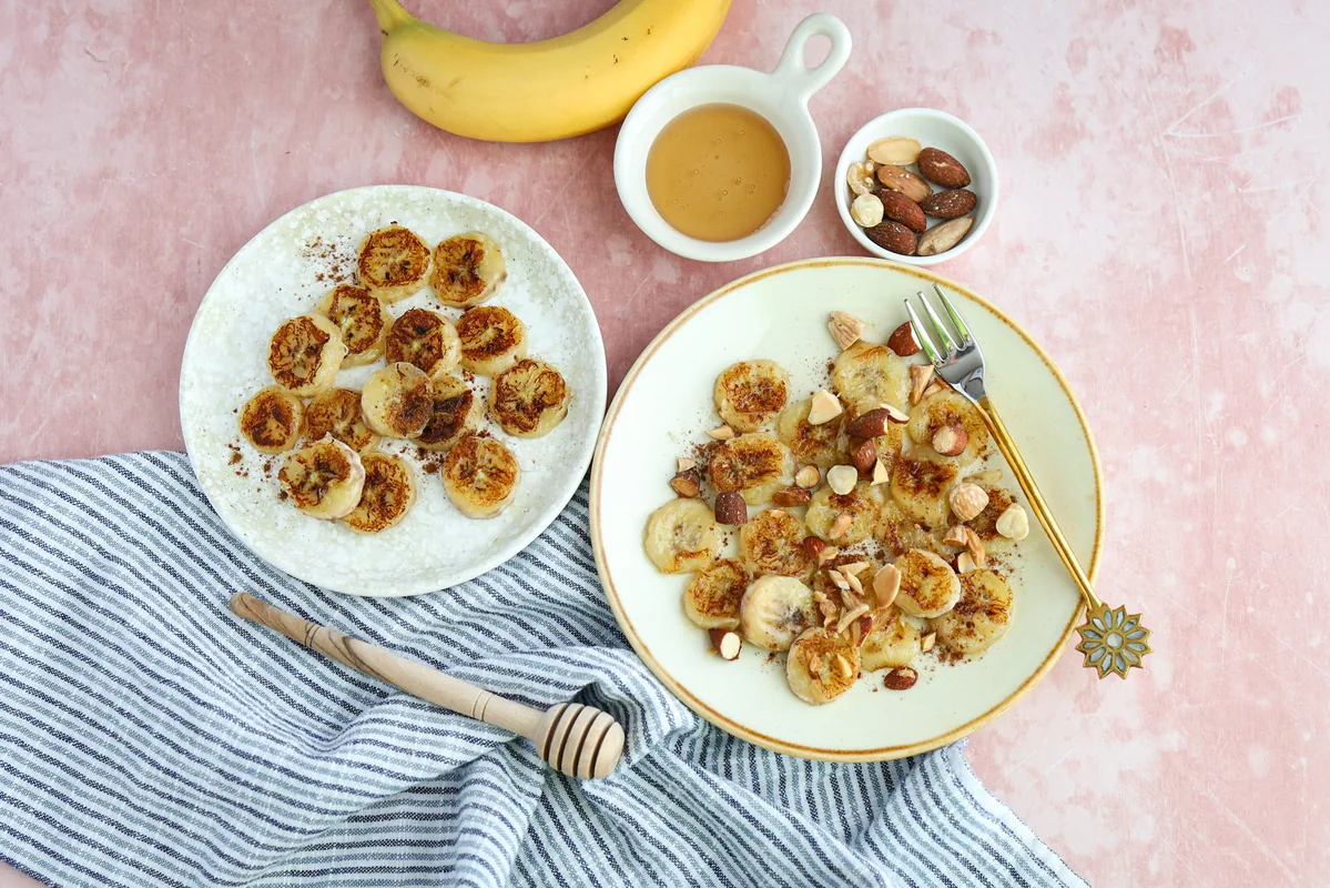 Fried Banana with Honey, Cinnamon & Nuts