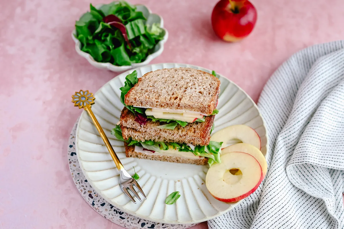 Ham & Apple Sandwich