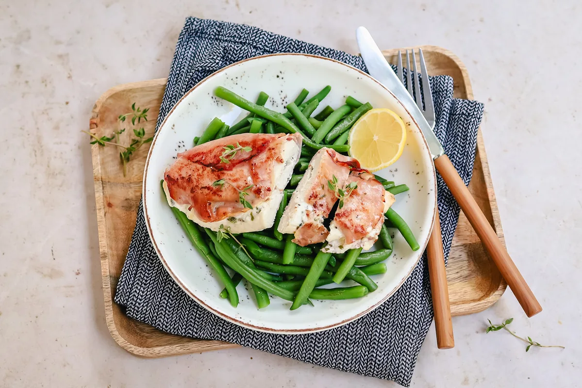 Herb Cream Cheese-Stuffed Chicken & Green Beans