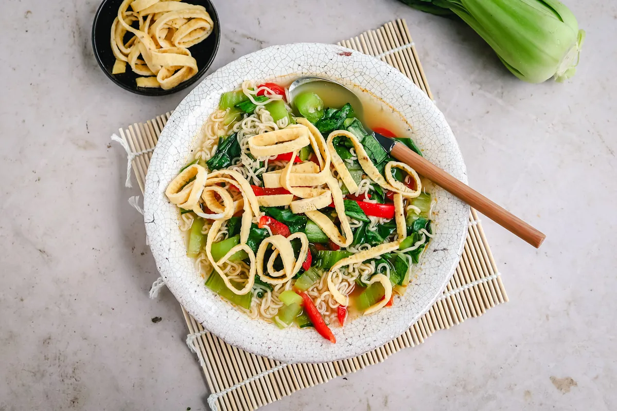 Noodle Soup with Bok Choy, Bell Pepper & Omelet Strips