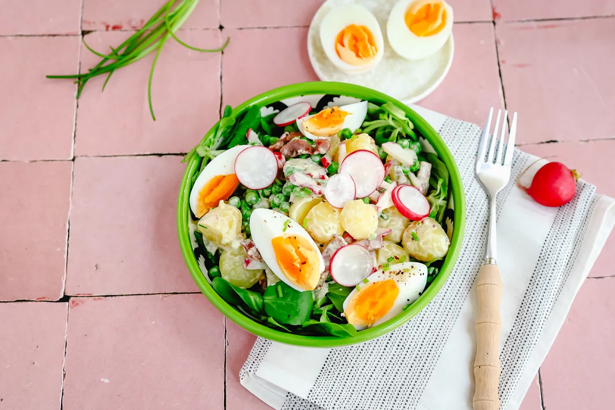 Potato Salad with Garden Peas, Bacon & Egg