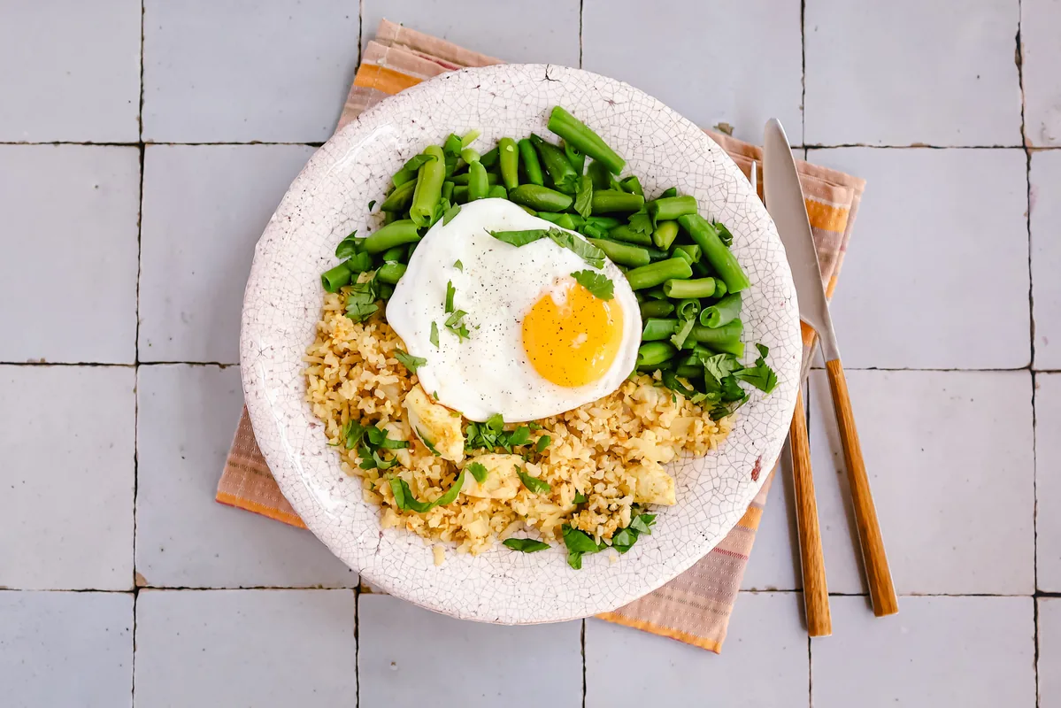 Protein-Packed Fried Cauliflower Rice with Green Beans