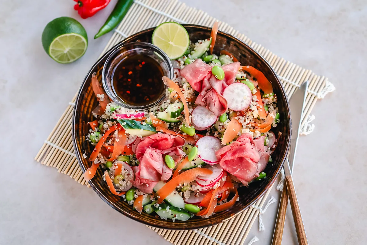 Quinoa Salad with Roast Beef & Spicy Dressing