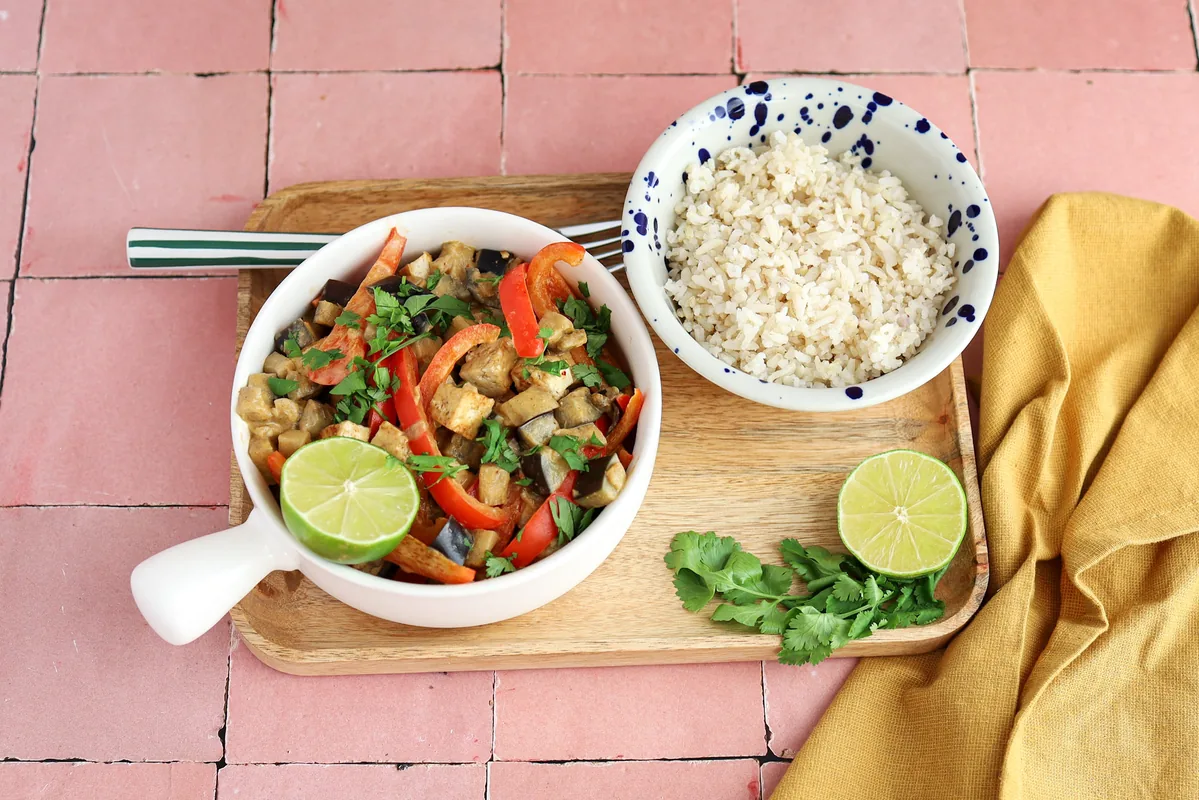 Red curry with tofu, eggplant & bell pepper