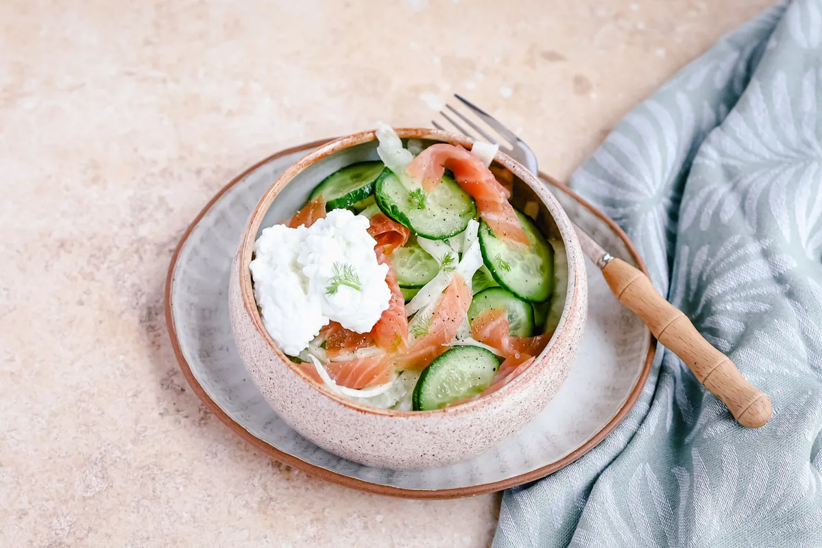 Sweet-Sour Salad with Fennel & Smoked Salmon