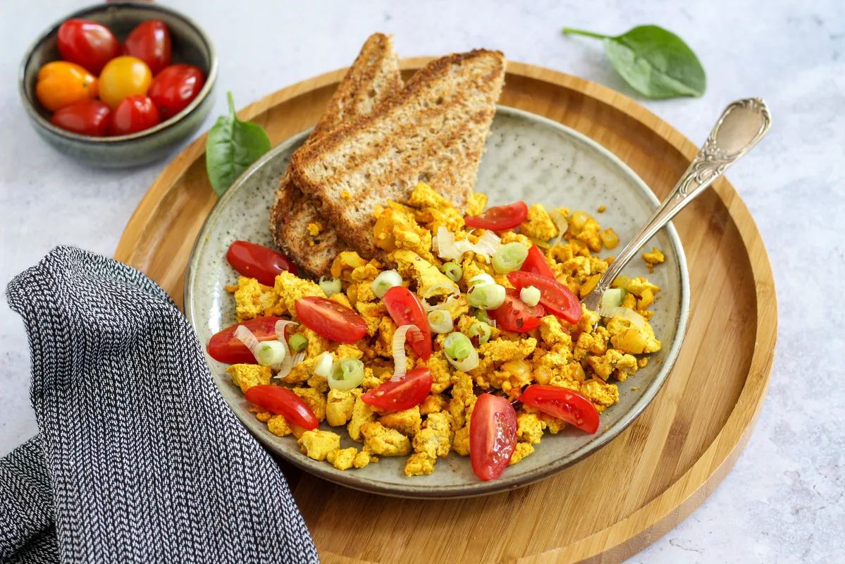 Tofu Scramble with Toast