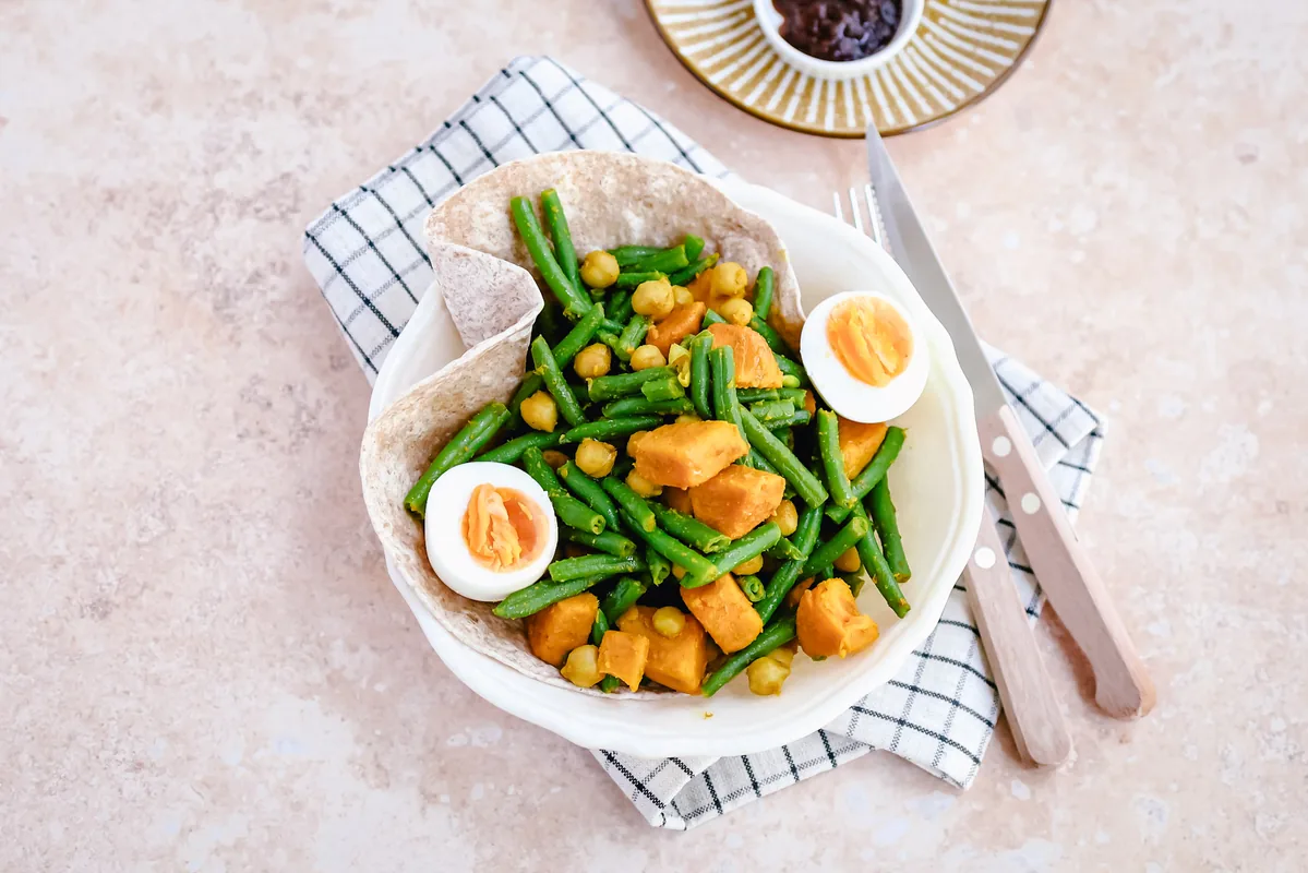 Wrap with Sweet Potato, Green Beans & Chickpeas