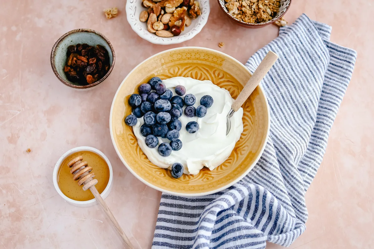 Yogurt with Berries, Nuts & Honey