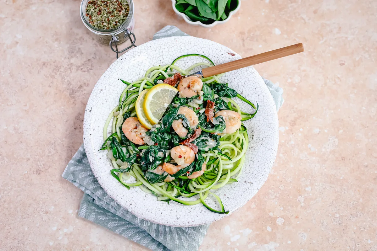 Zoodles with Shrimp in Coconut Sauce & Sun-Dried Tomatoes